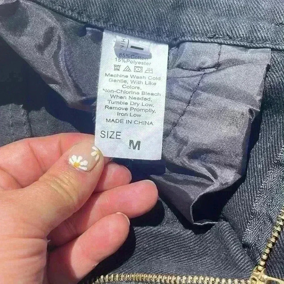 Shein SXY High Waist Ripped Frayed Black Denim Shorts - Picture 5 of 5